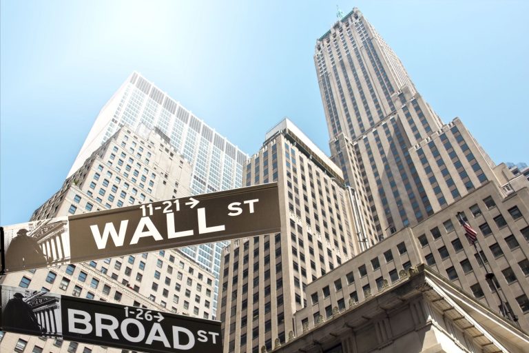 Read more about the article Stocks Recover on Mideast Hopes and Dovish Comments from Fed Governor Waller