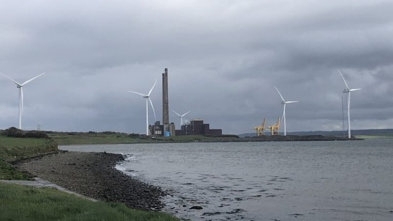 Read more about the article Moneypoint to end burning coal after 40 years