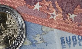Euro zone growth stalls in June with sluggish services