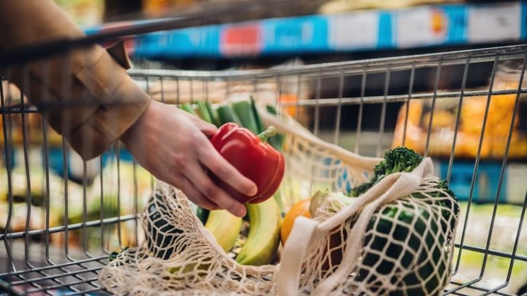 Read more about the article UK grocery inflation hits highest level since Feb 2024