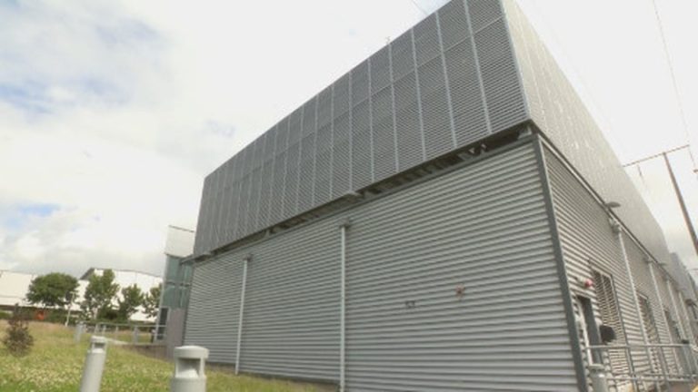 Read more about the article Inside a data centre: Fourth Class students receive tour