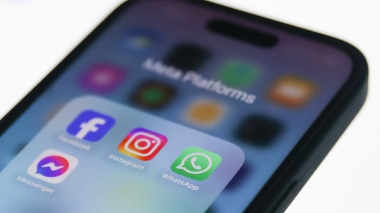 Read more about the article Online harms and social media bans explored at conference