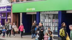government-jobs-support-plans-‘a-mess’,-dwp-officials-tell-bbc