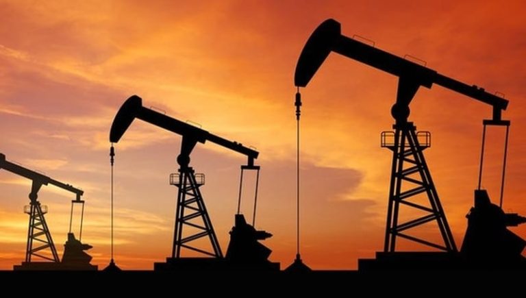 Read more about the article Oil records steepest weekly decline since March