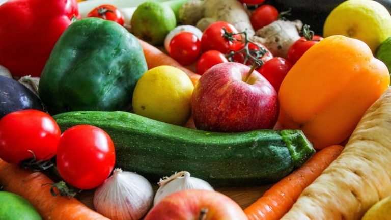 Read more about the article Summer spending boosts grocery market by extra €29m