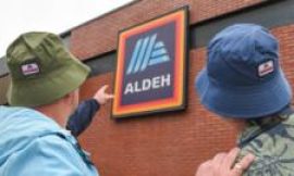 Aldi in Oasis rebrand as homage to band ahead of Manchester gigs