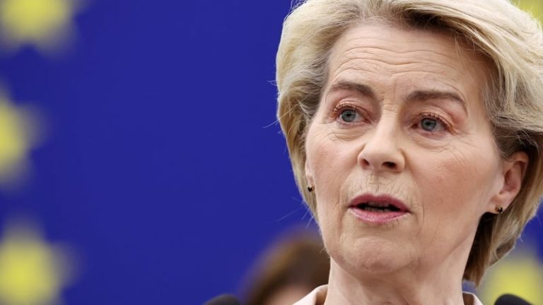Read more about the article EU warns of retaliation if US trade agreement not reached