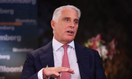 Commerzbank official tells UniCredit CEO to sell, go home