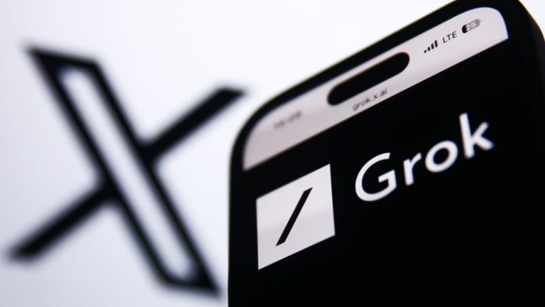 Read more about the article Grok removes posts after complaints of anti-Semitism