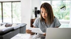cash-isas:-plans-to-cut-tax-free-allowance-on-hold-after-backlash