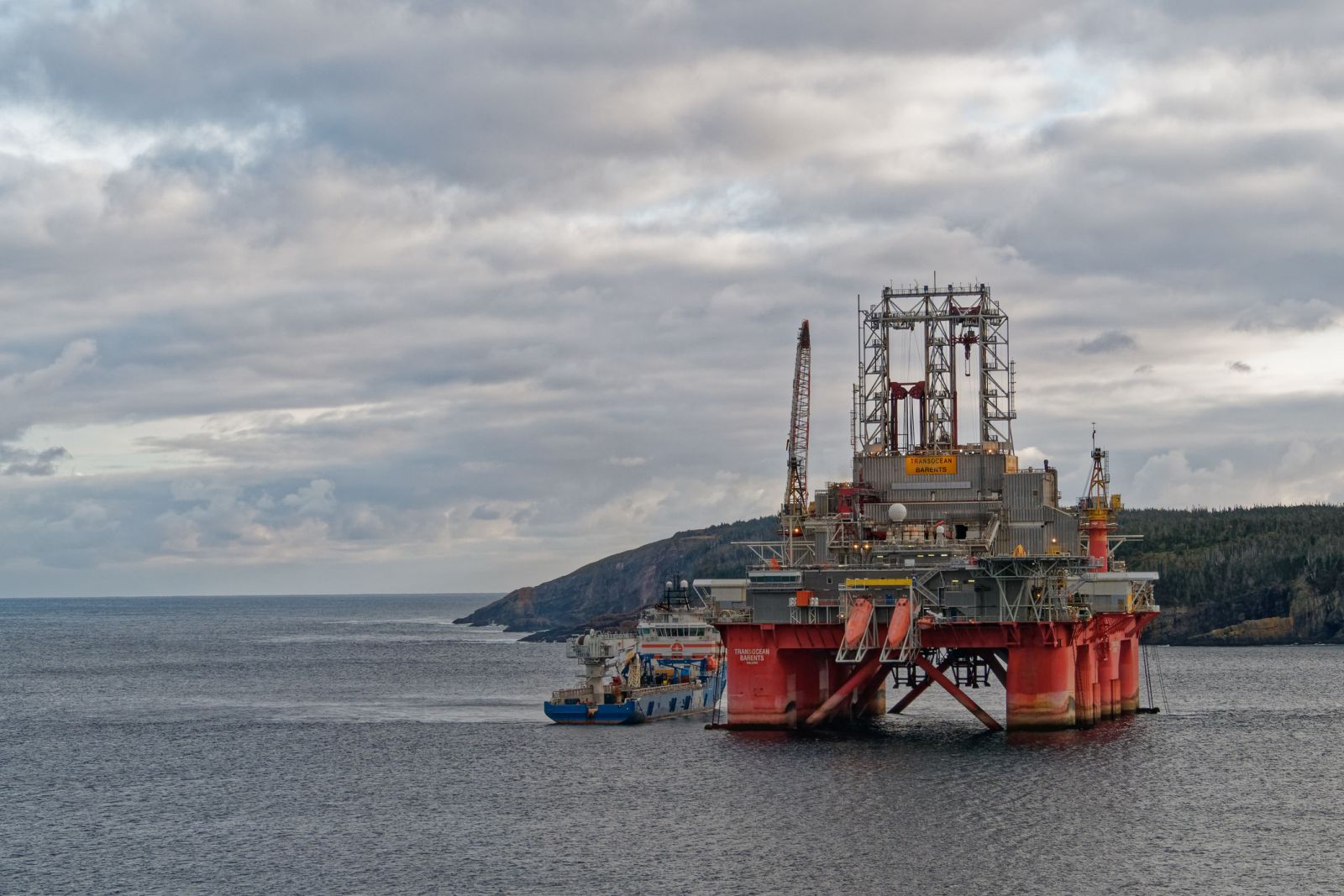 crude-prices-jump-on-speculation-president-trump-will-sanction-russian-energy-exports