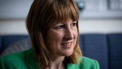 rachel-reeves:-stop-being-negative-about-savers-buying-shares