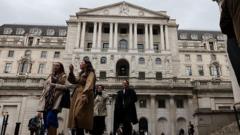 uk-inflation-rise-complicates-next-month’s-rate-decision