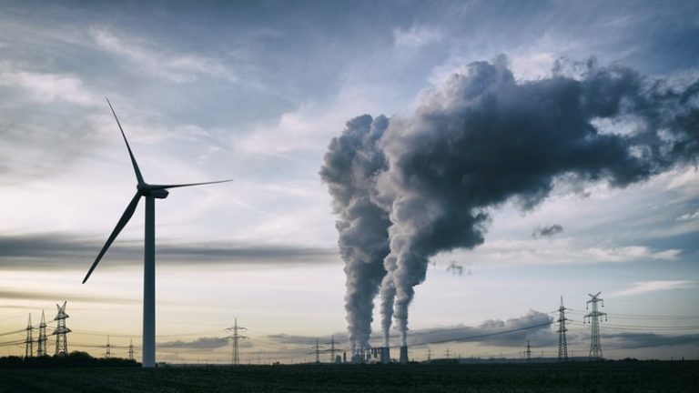 Read more about the article Govt revenue from taxing fossil fuels expected to drop