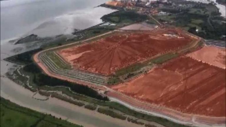 Read more about the article Government working ‘very closely’ with Aughinish Alumina