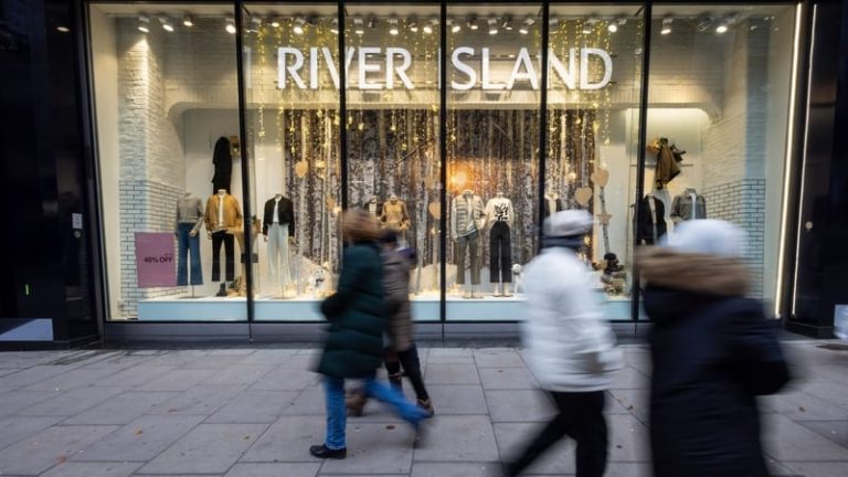 Read more about the article River Island at risk of collapse amid rescue efforts