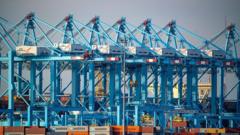 trade-deal-on-us-tariffs-within-reach,-says-eu,-as-1-august-deadline-nears