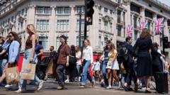 retail-sales-in-june-boosted-by-hot-weather