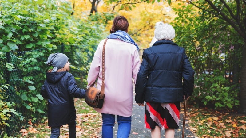 how-‘sandwich-generation’-are-caught-up-in-cost-of-living-crisis