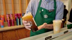 starbucks-ditches-pickup-only-stores-because-they-‘lack-warmth’