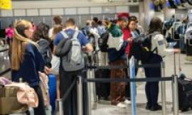 Why did the air traffic control outage cause so much havoc?