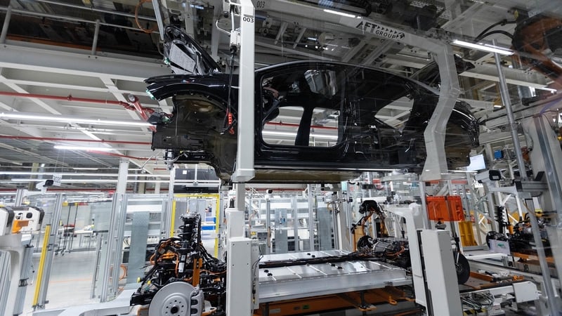 euro-zone-manufacturing-pmi-hits-three-year-high