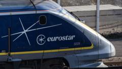 Read more about the article Eurostar passengers face delays and cancellations due to French rail issue