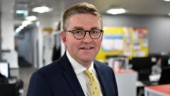 Read more about the article Boss of water regulator Ofwat to resign at the end of the month