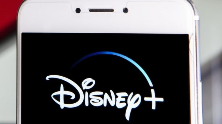Read more about the article Disney tops earnings forecasts with streaming gains
