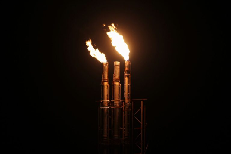 Read more about the article Outlook for Hot US Temps Boosts Nat-Gas Prices