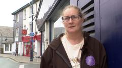 Read more about the article Devon foodbanks say families struggle to feed children in school holidays