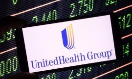 UnitedHealth up after confidence vote from Warren Buffett