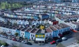 ‘Unaffordable’ Bristol rents rise to more than a third of income