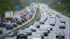 bank-holiday-weekend:-travellers-warned-of-road-and-rail-delays
