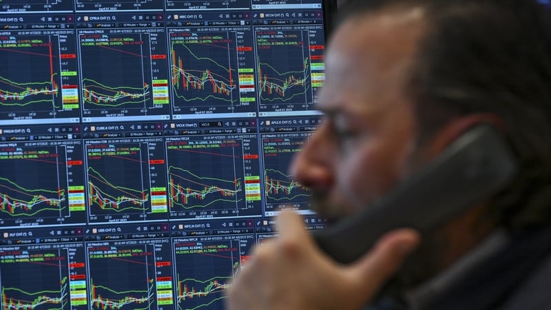 us-tech-stock-stumble-shows-vulnerability-in-ai-trade