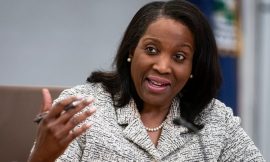 US judge sets quick schedule in Fed Governor’s lawsuit
