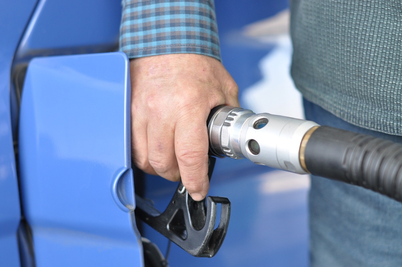 crude-prices-settle-lower-on-energy-demand-concerns