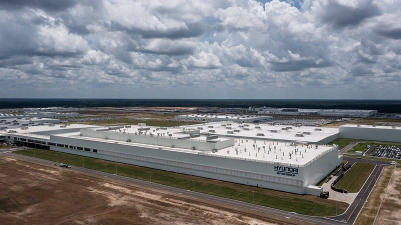 work-paused-at-hyundai’s-us-site-as-workers-detained