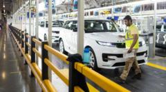 Read more about the article Cyber attack: Jaguar Land Rover in daily talks with government