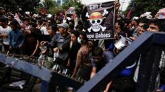 social-media-ban-lifted-after-19-killed-in-protests
