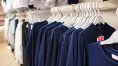 hundreds-of-hull-families-to-get-school-uniform-money