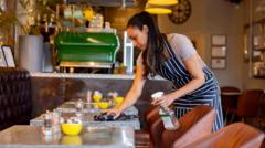 uk-economy-saw-zero-growth-in-july