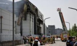 Boss jailed over deadly fire at South Korea battery plant