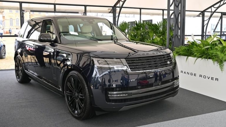 Read more about the article UK considers support for Jaguar Land Rover’s suppliers