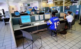 US private payrolls decline in September