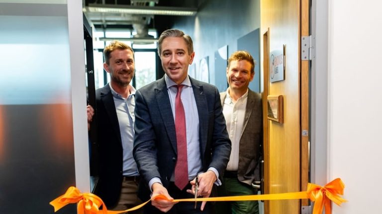 Read more about the article Dublin space tech company opens new lab