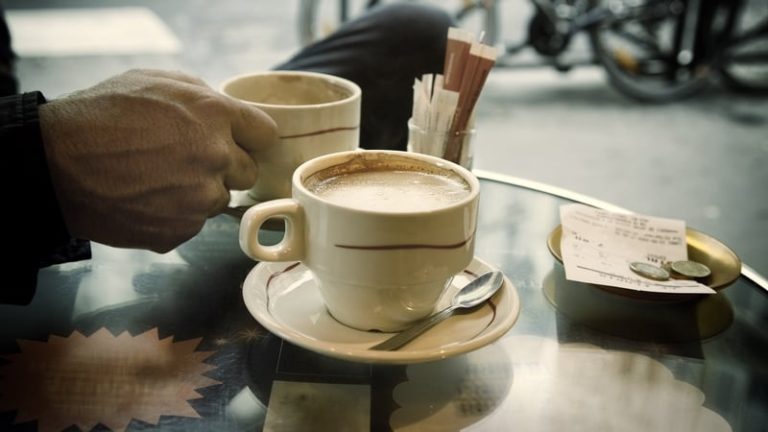 Read more about the article VAT cut for hospitality industry from next July