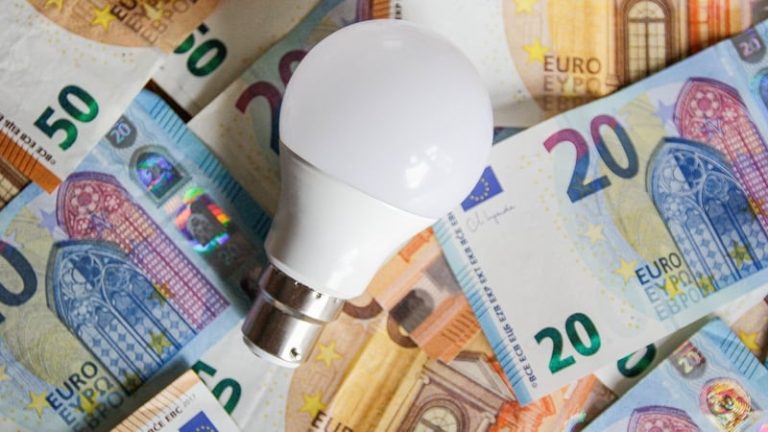 Read more about the article Watch: What is the political ‘hot potato’ of Budget 2026?