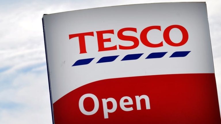 Read more about the article Tesco raises profit outlook and bets on strong Christmas
