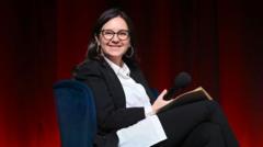 ex-new-york-times-writer-bari-weiss-to-lead-cbs-after-paramount-deal